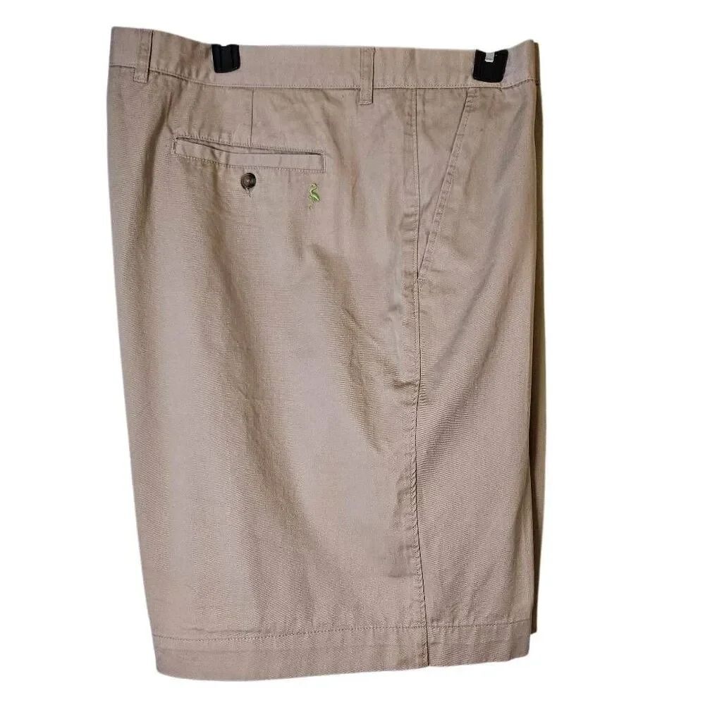 Tailorbyrd mens khaki shorts, NWT, Size 50.  #804